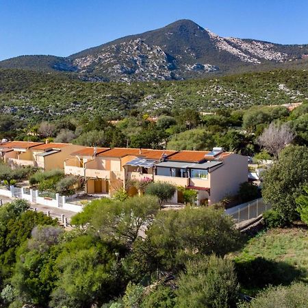 Apartmán Mama House Con Vista Mare Cala Gonone Exteriér fotografie