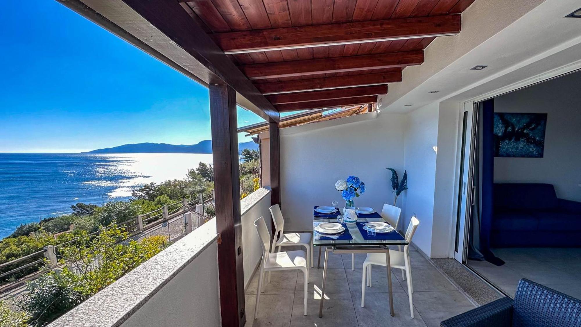 Apartmán Mama House Con Vista Mare Cala Gonone Exteriér fotografie
